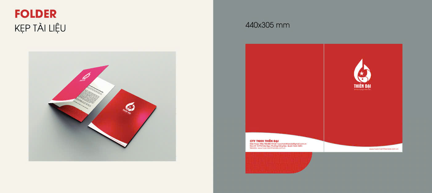 Khách hàng được xem và kiểm tra mẫu thiết kế cuối cùng trước khi in test mẫu